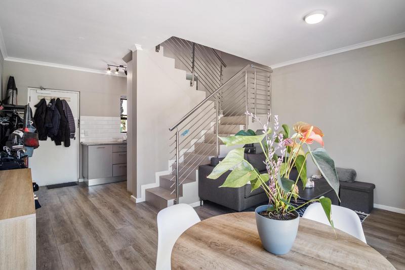 2 Bedroom Property for Sale in Rondebosch Western Cape